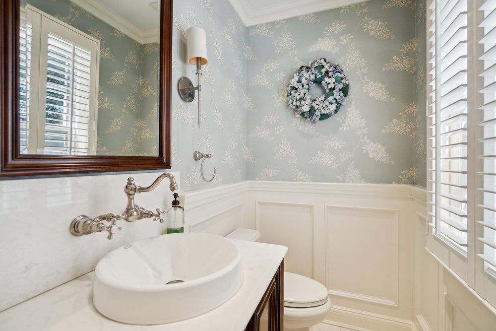 1 Chestnut Street, Garden City, New York image 11
