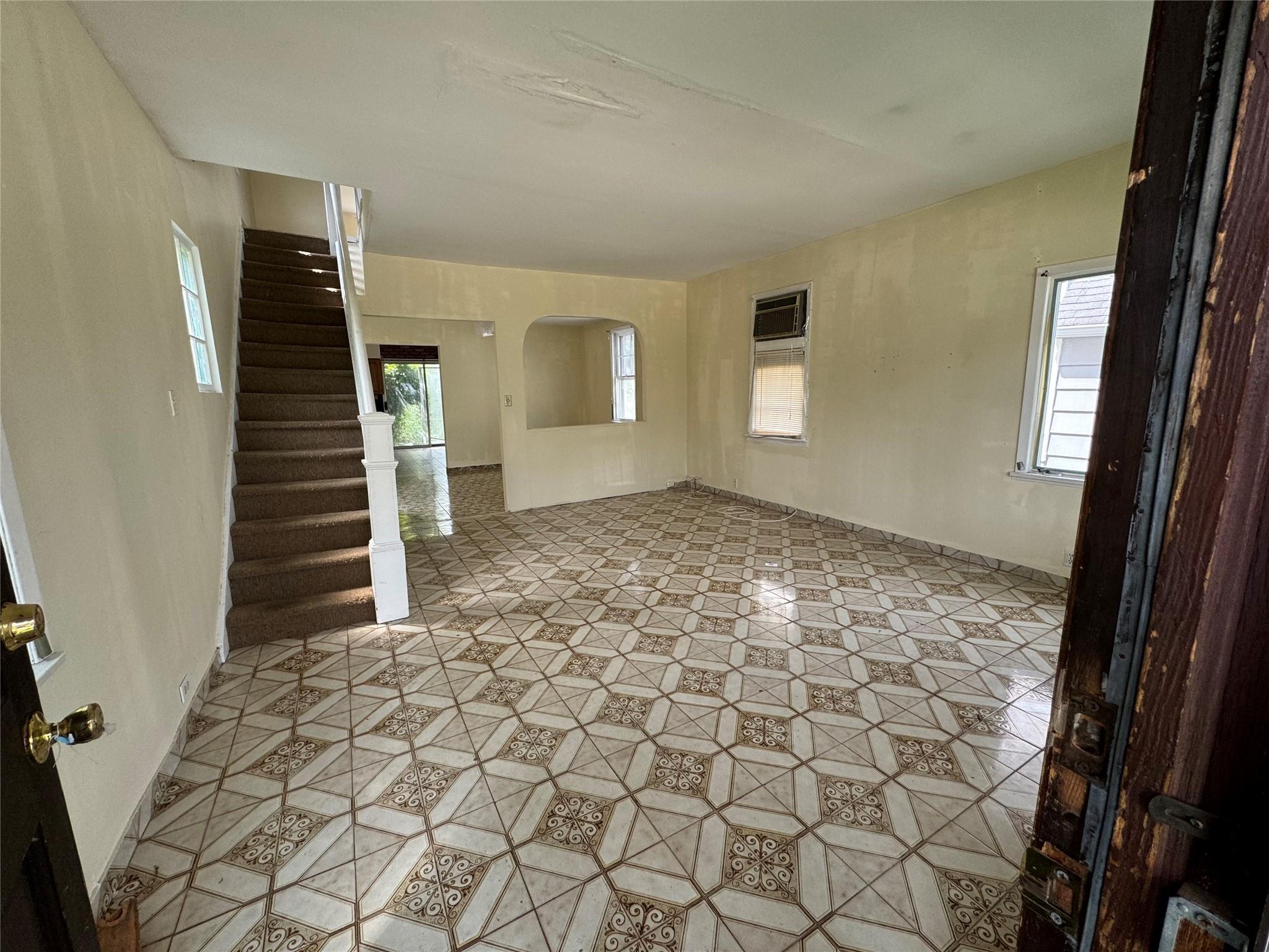 124 Raymond Street