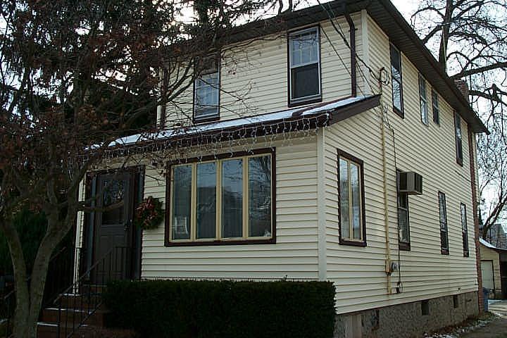 124 Raymond Street, Rockville Centre, New York image 1