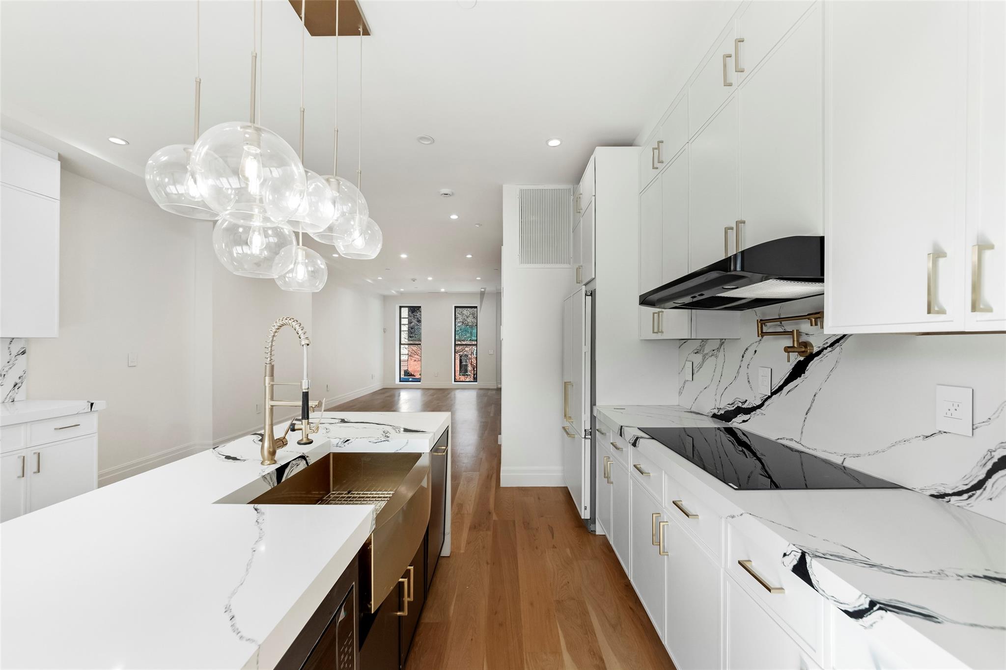482 Jefferson Avenue