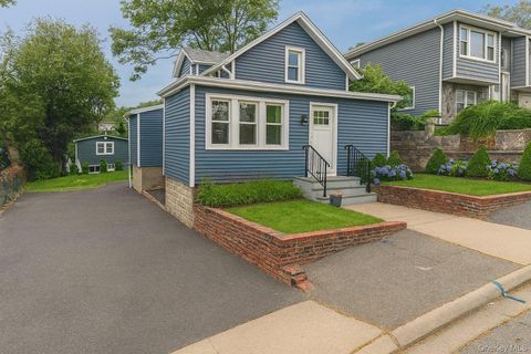 Vacant Land For Sale - 14 Maple Street<br/> Glenwood Landing, NY 11547