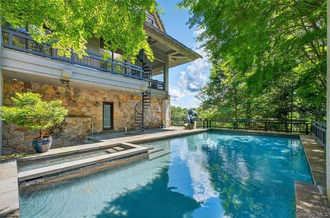 Photo for 16 Gorge Lane, Pound Ridge, NY 10576 (MLS # 885093)