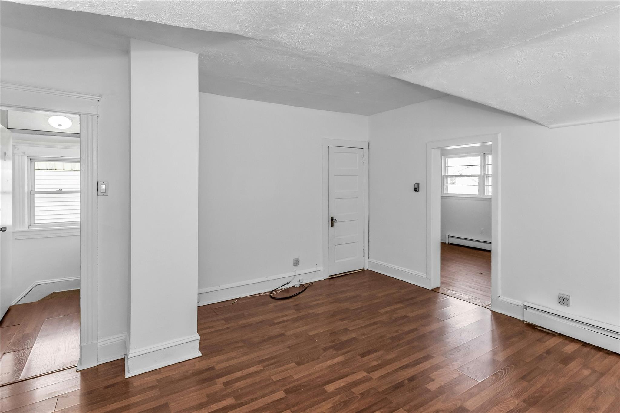 207 Belmont Avenue, Westbury, New York image 18
