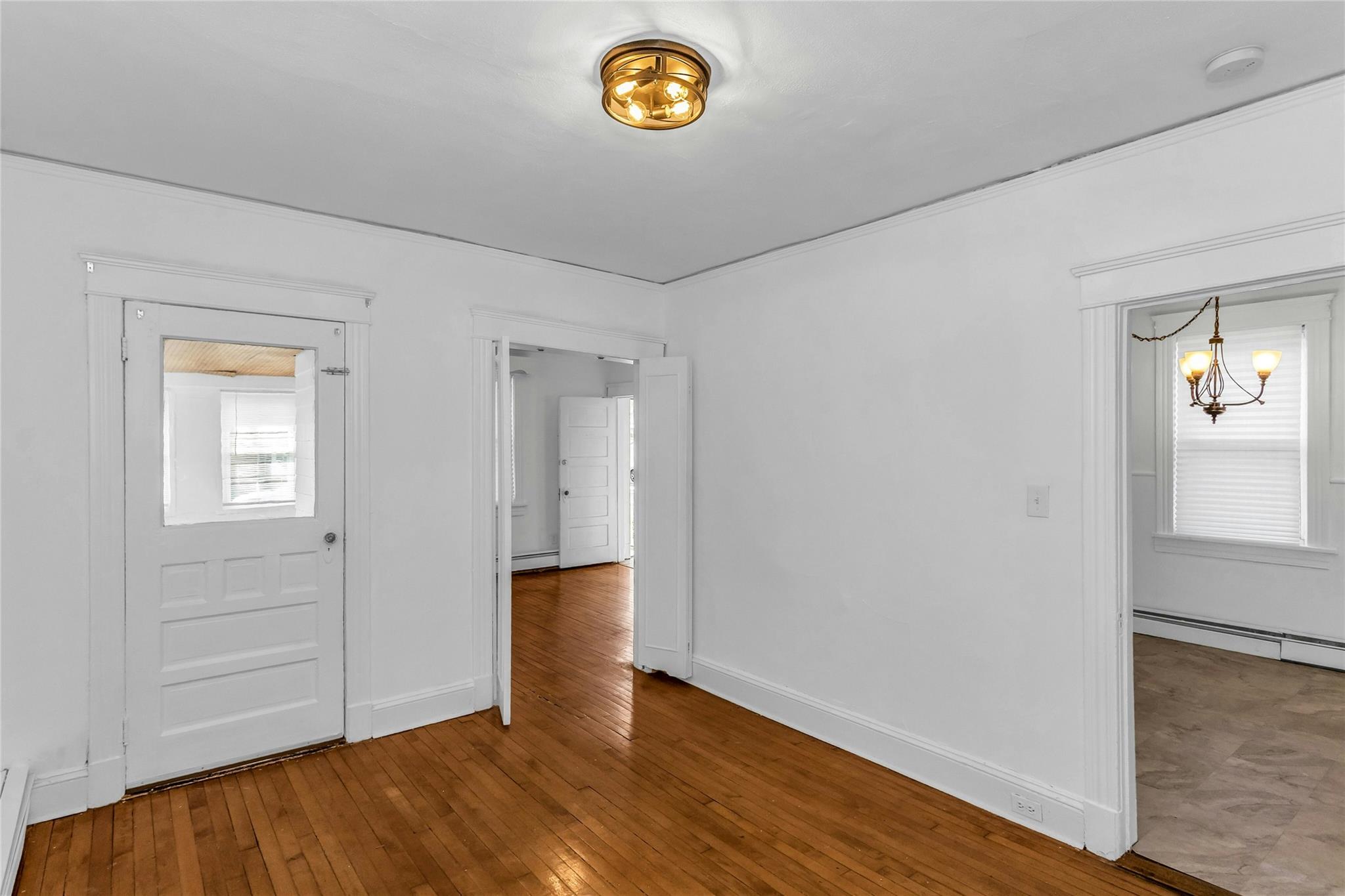 207 Belmont Avenue, Westbury, New York image 8