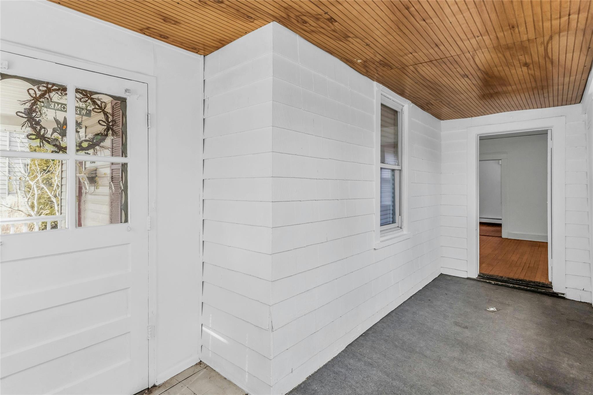 207 Belmont Avenue, Westbury, New York image 5