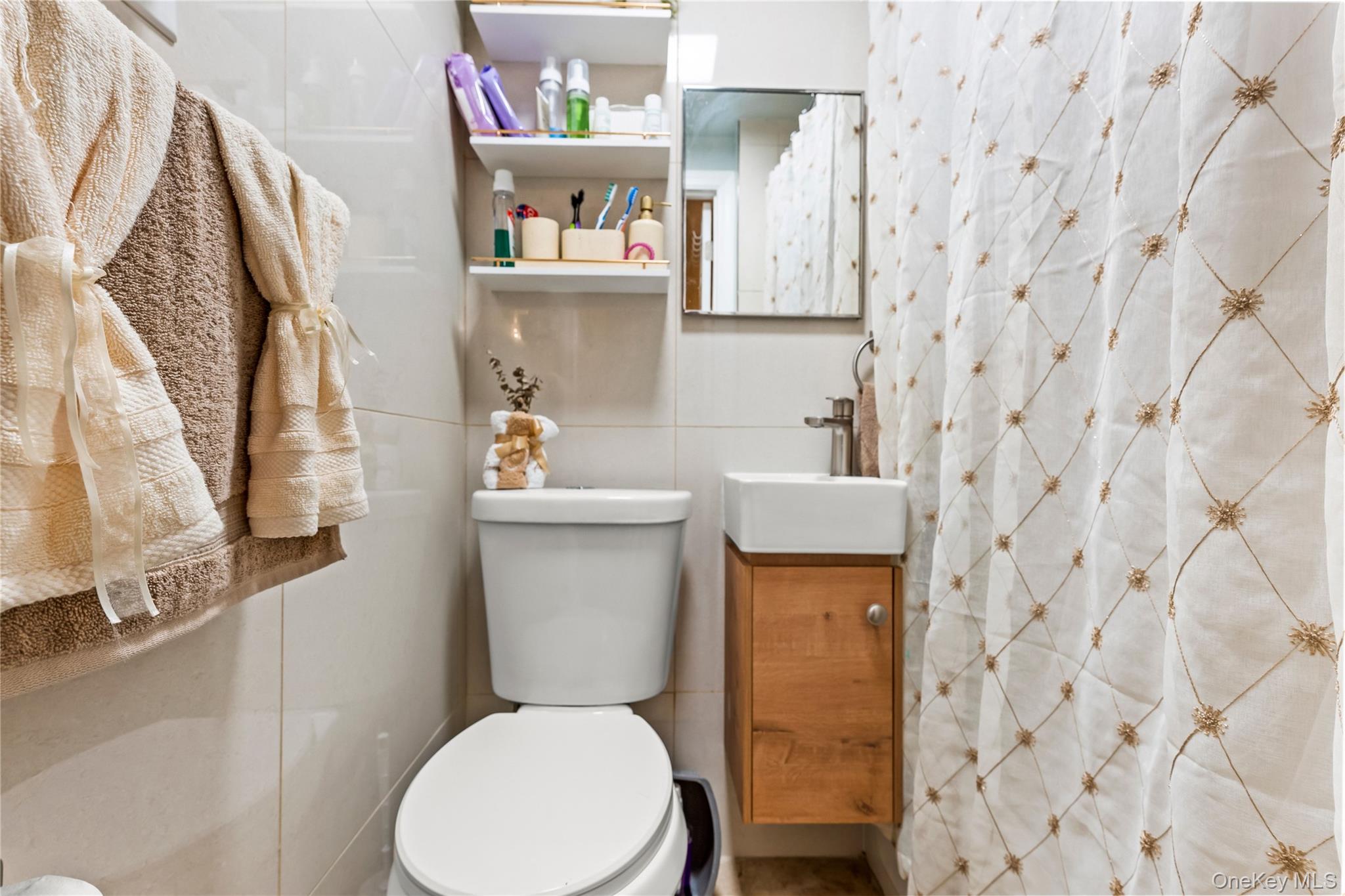 1439 43rd Street - Photo 4
