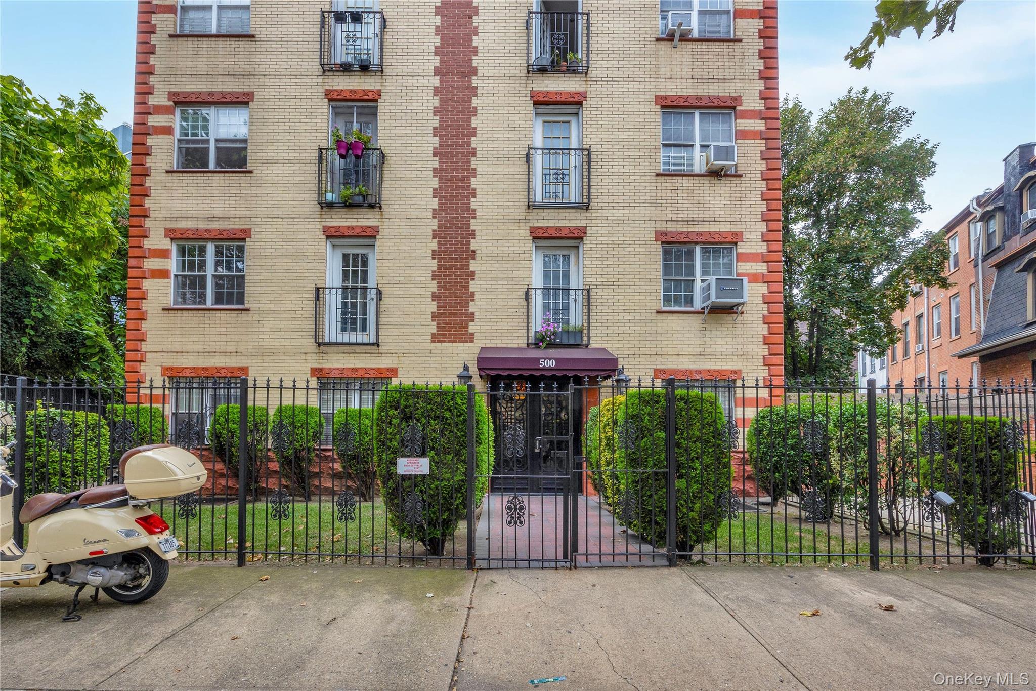 500 Grand Avenue 5B
