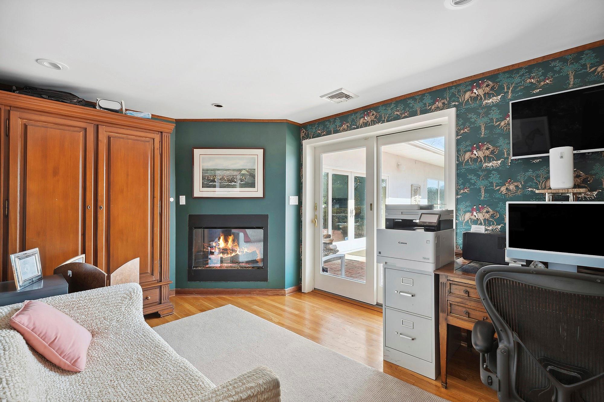 61 Factory Pond Road, Locust Valley, New York image 25