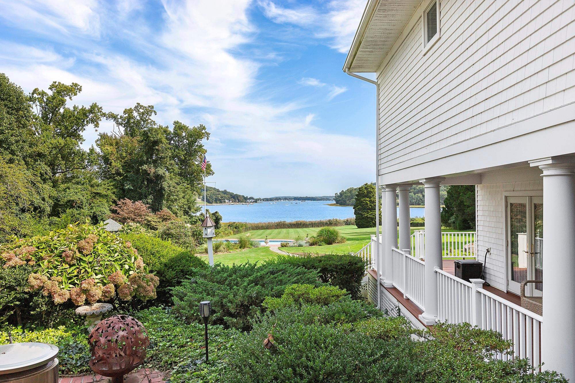 61 Factory Pond Road, Locust Valley, New York image 8