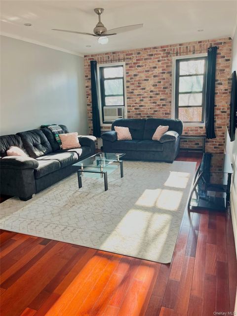 Photo of 7666 Austin St St #5C, Forest Hills, NY 11375 (MLS # 971027)