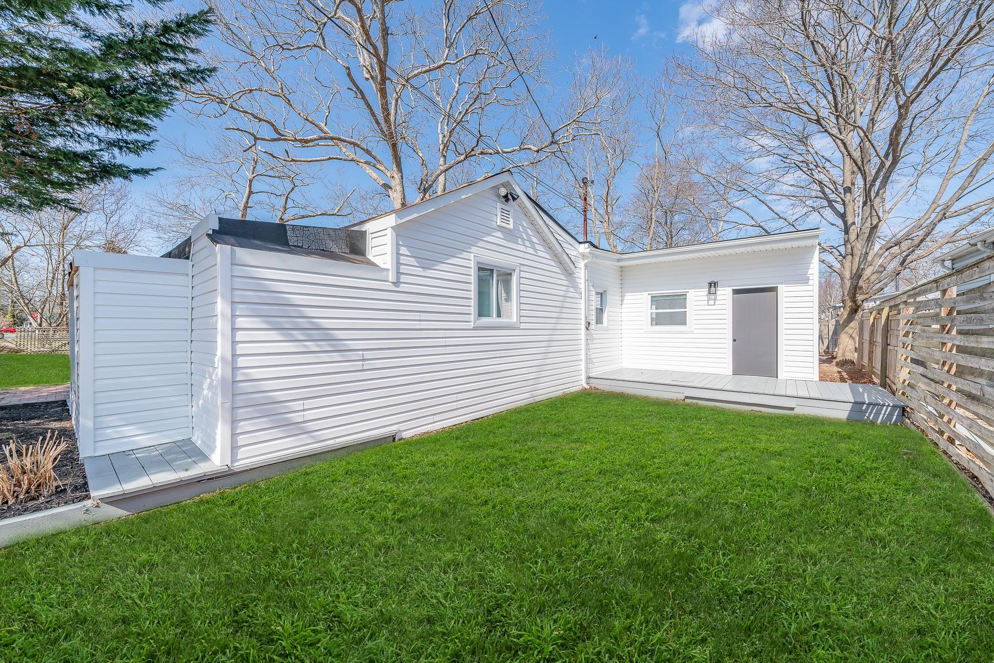 277 Forest Rd, Mastic Beach, New York image 17