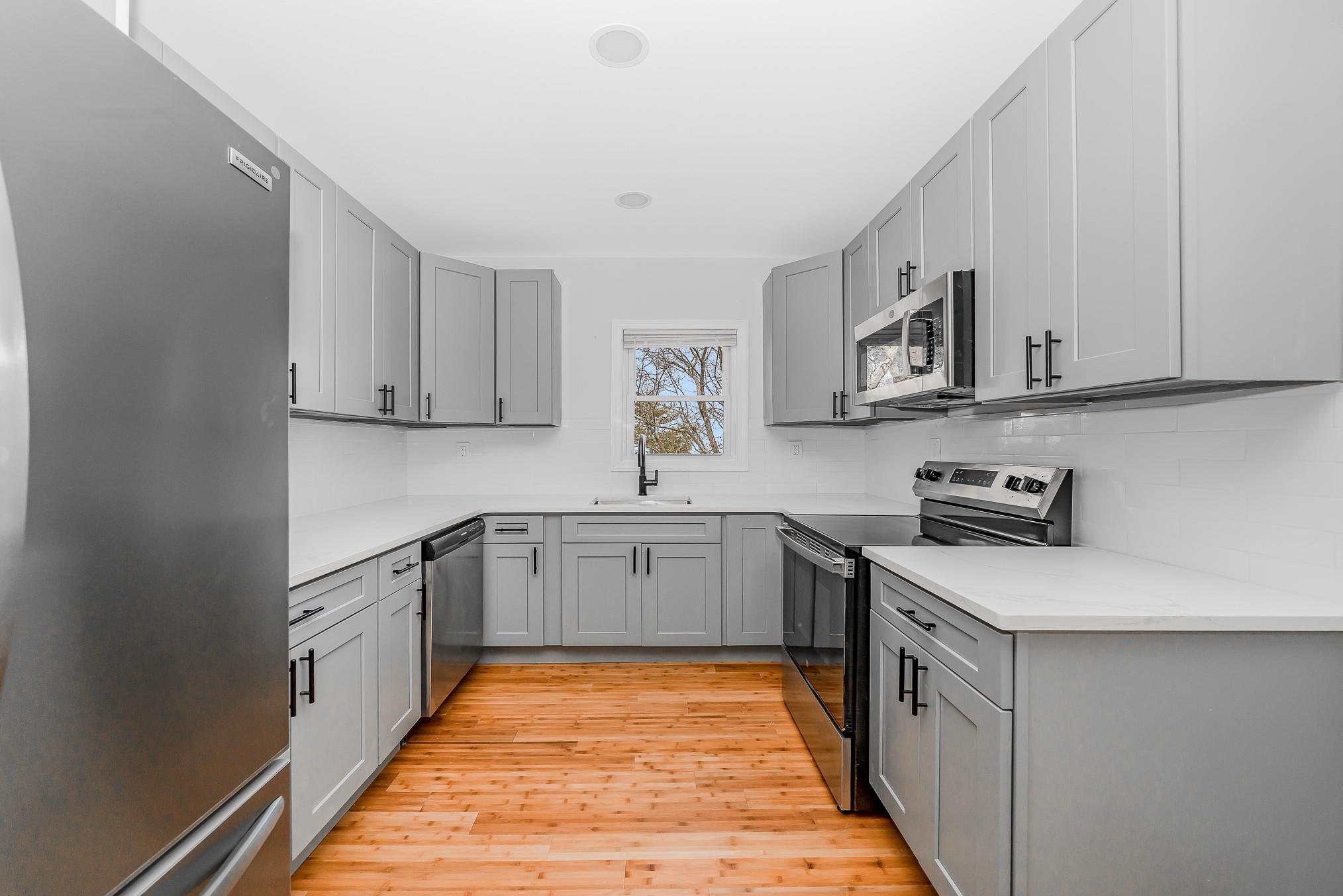 277 Forest Rd, Mastic Beach, New York image 4