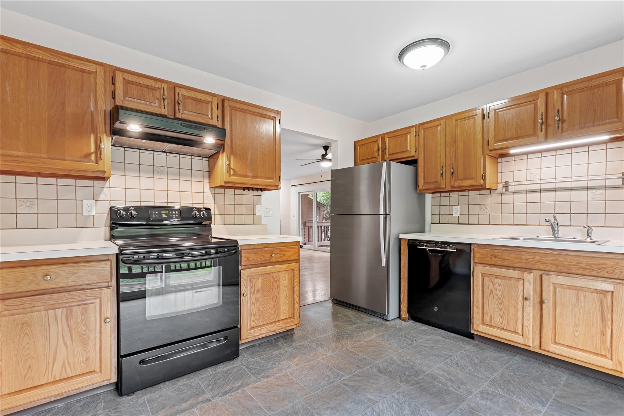 405 Driftway Lane, Brewster, New York image 11