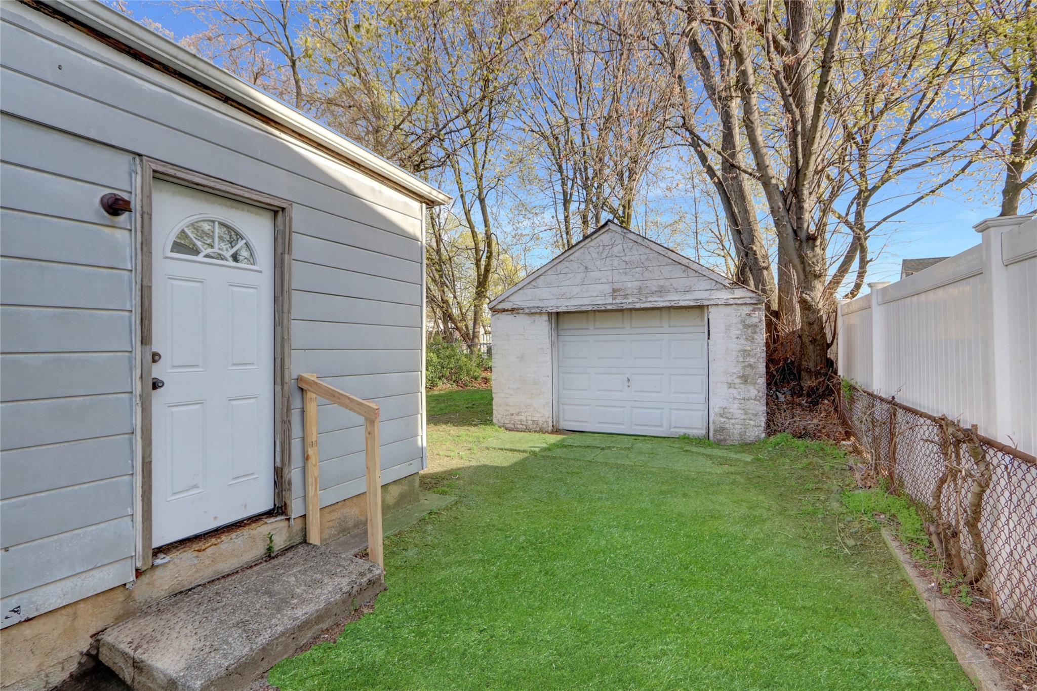 1023 Smith Street, Uniondale, New York image 18