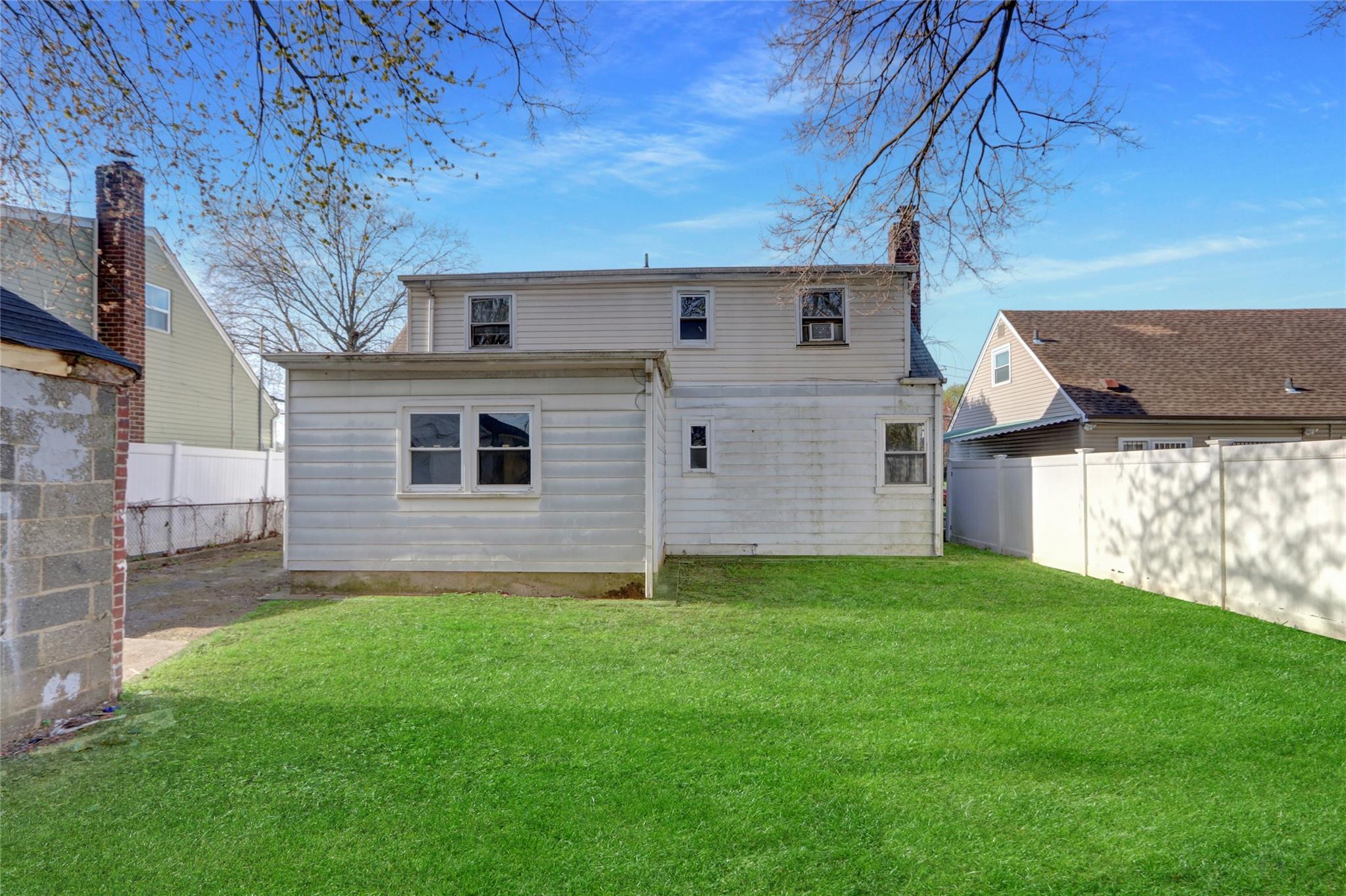 1023 Smith Street, Uniondale, New York image 20