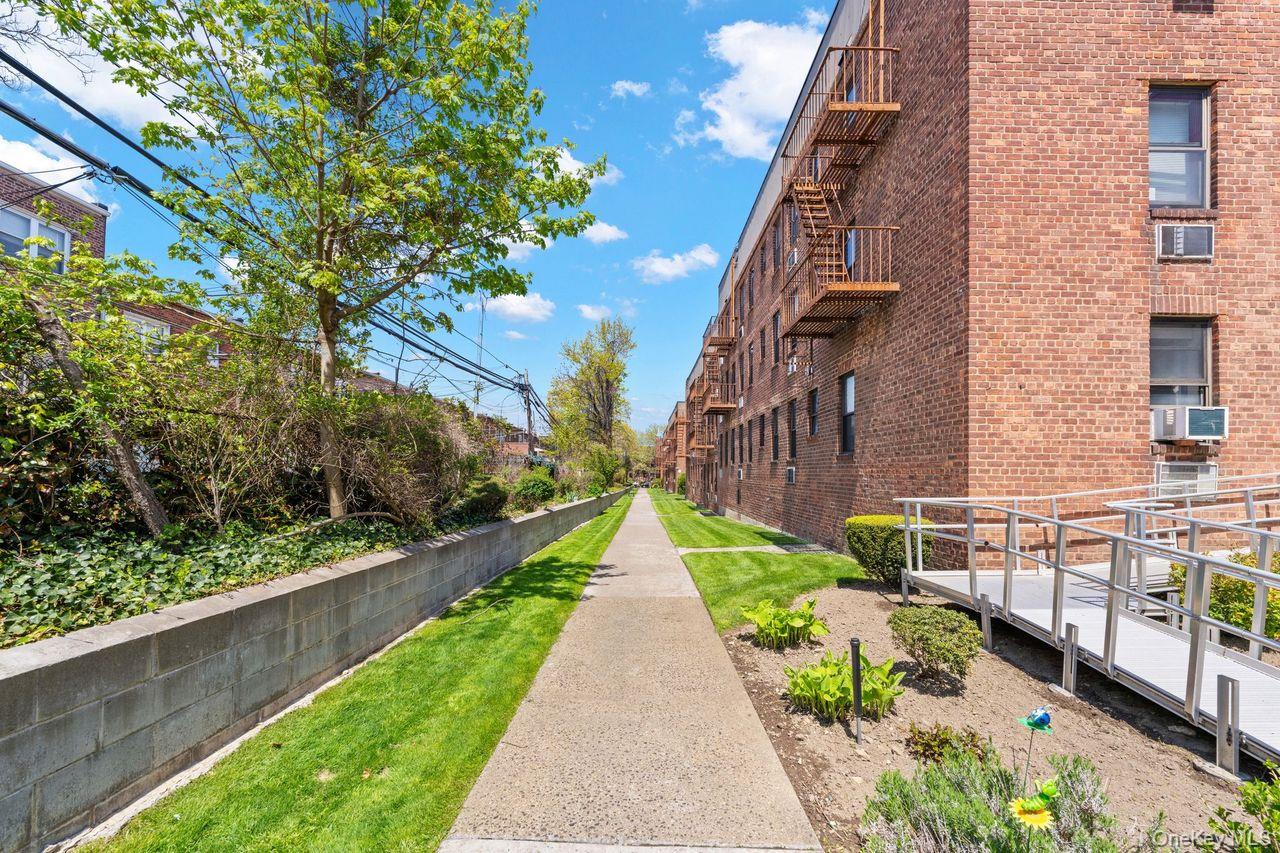 21519 48th Avenue 2E