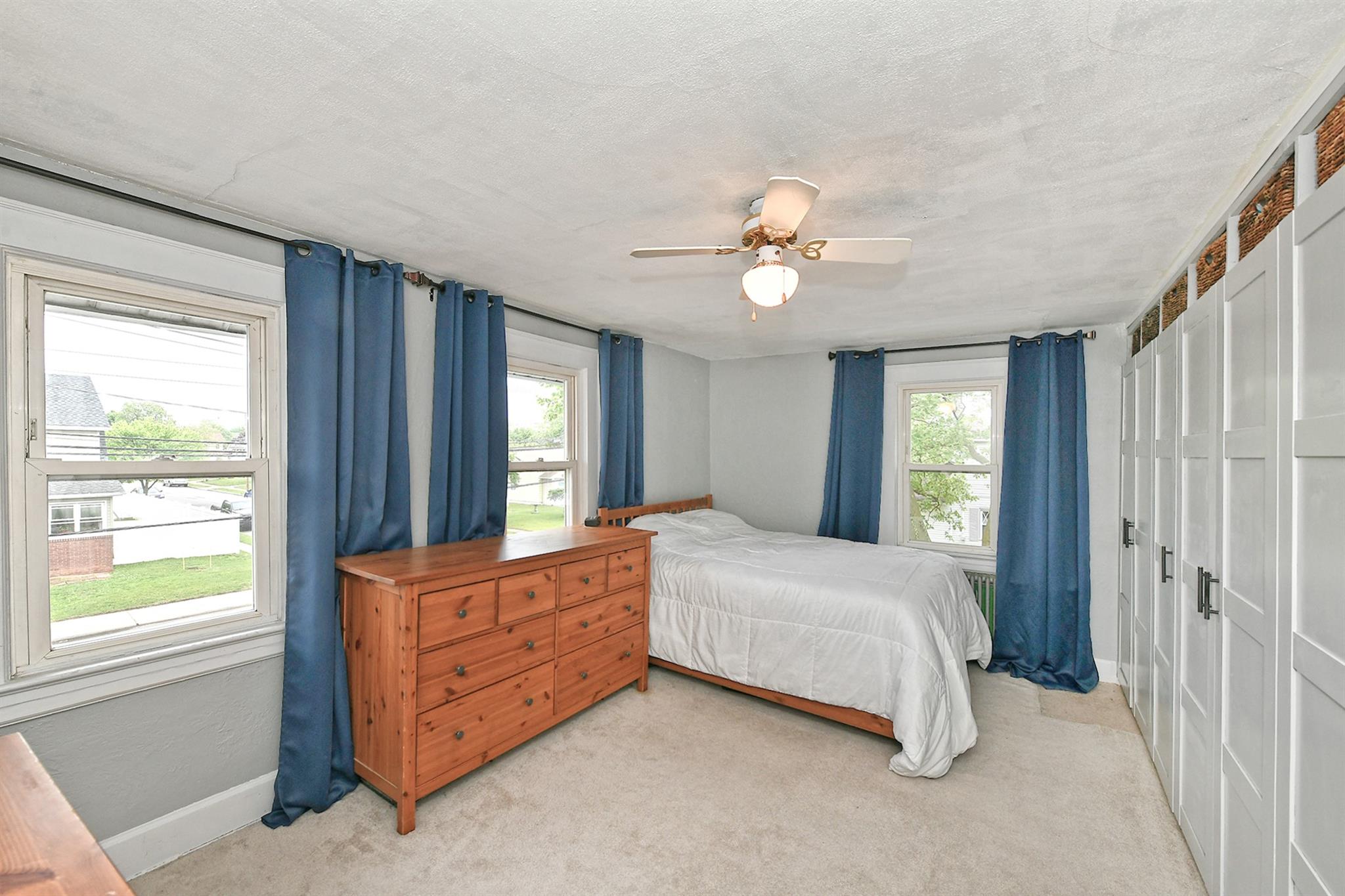2364 Newbridge Road, Bellmore, New York image 14