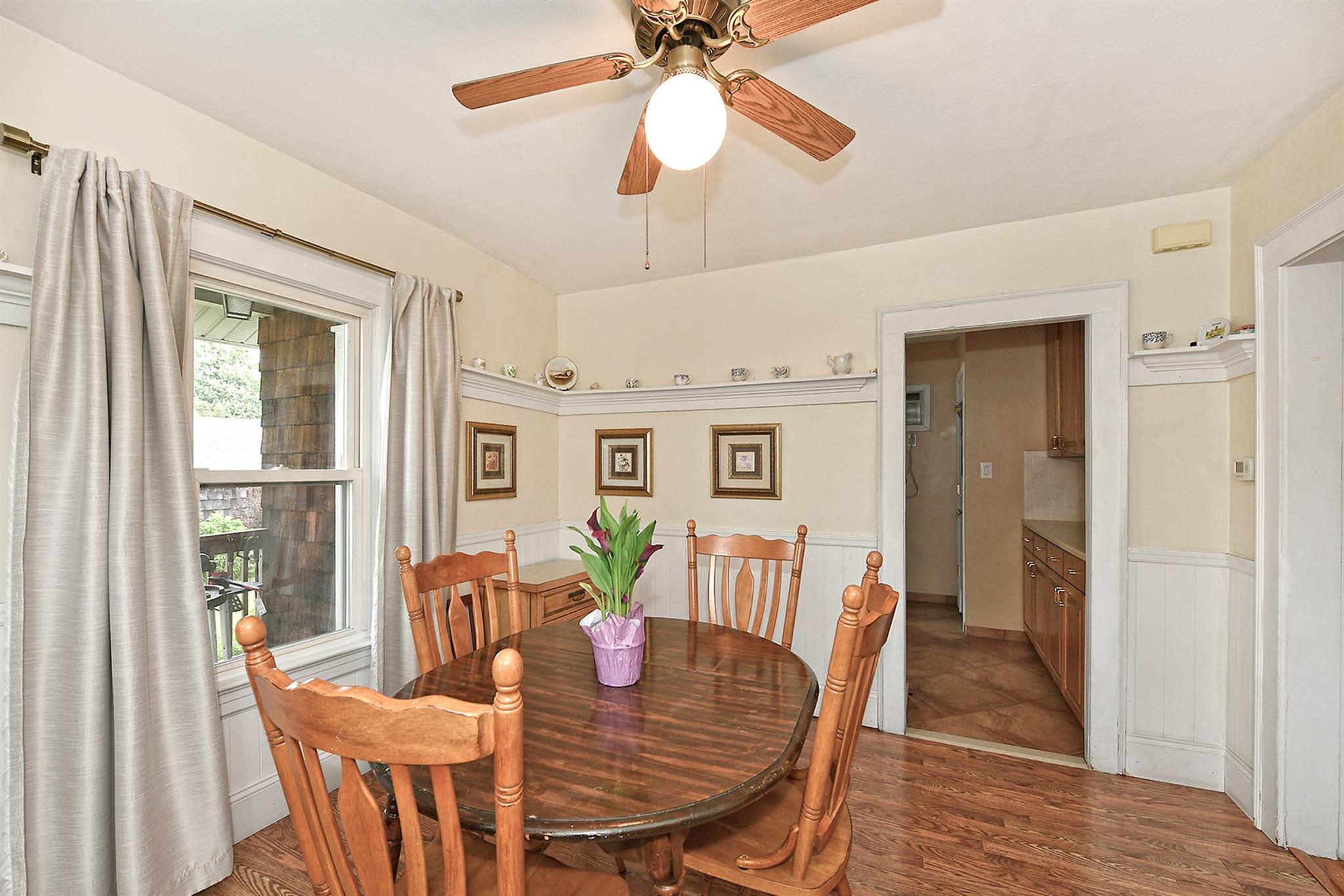 2364 Newbridge Road, Bellmore, New York image 9