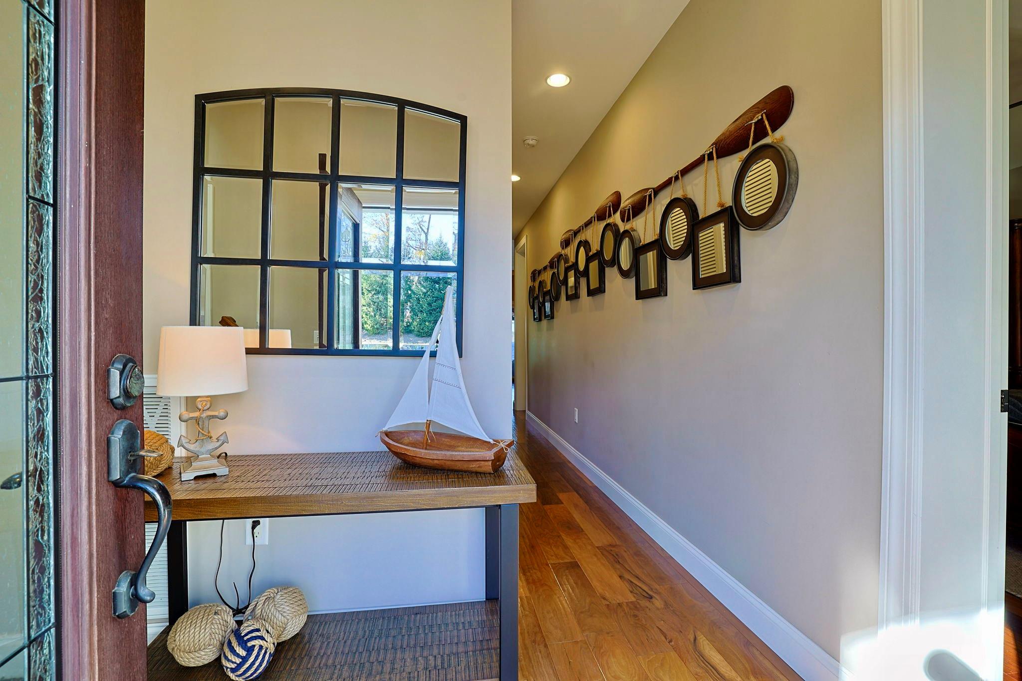 Newburgh, New York 12550, United States, 2 Bedrooms Bedrooms, ,2 BathroomsBathrooms,Residential,Active,26564