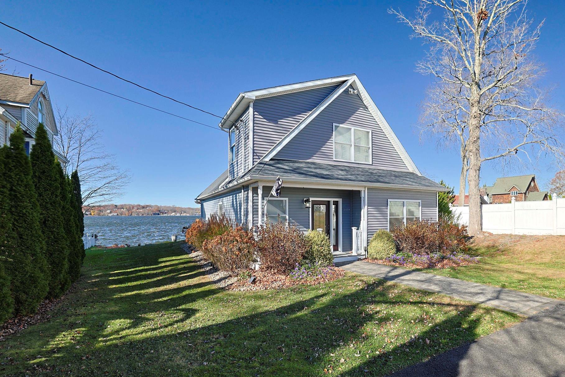 Newburgh, New York 12550, United States, 2 Bedrooms Bedrooms, ,2 BathroomsBathrooms,Residential,Active,26564