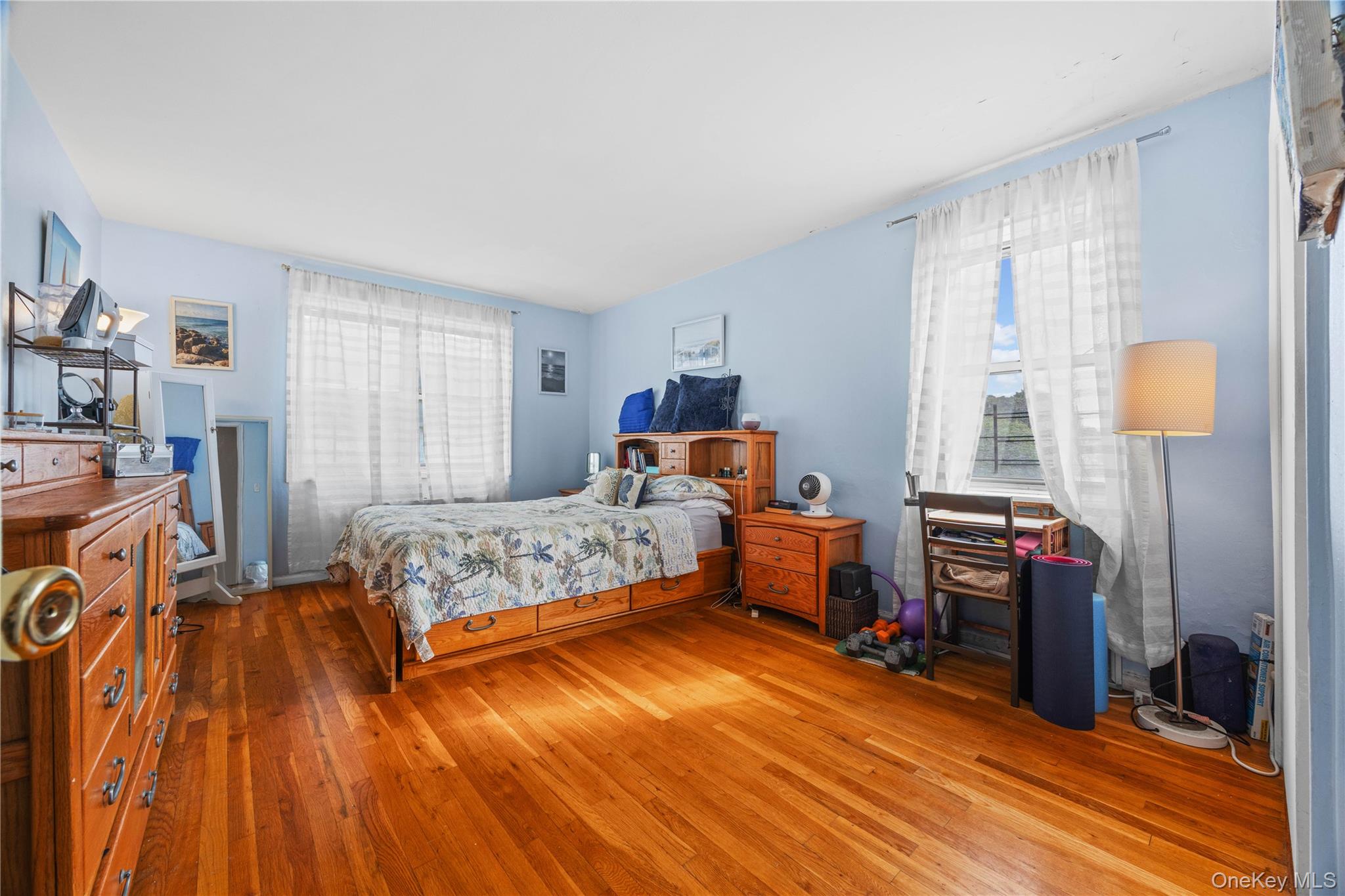 1234 Midland Avenue Apt 3F