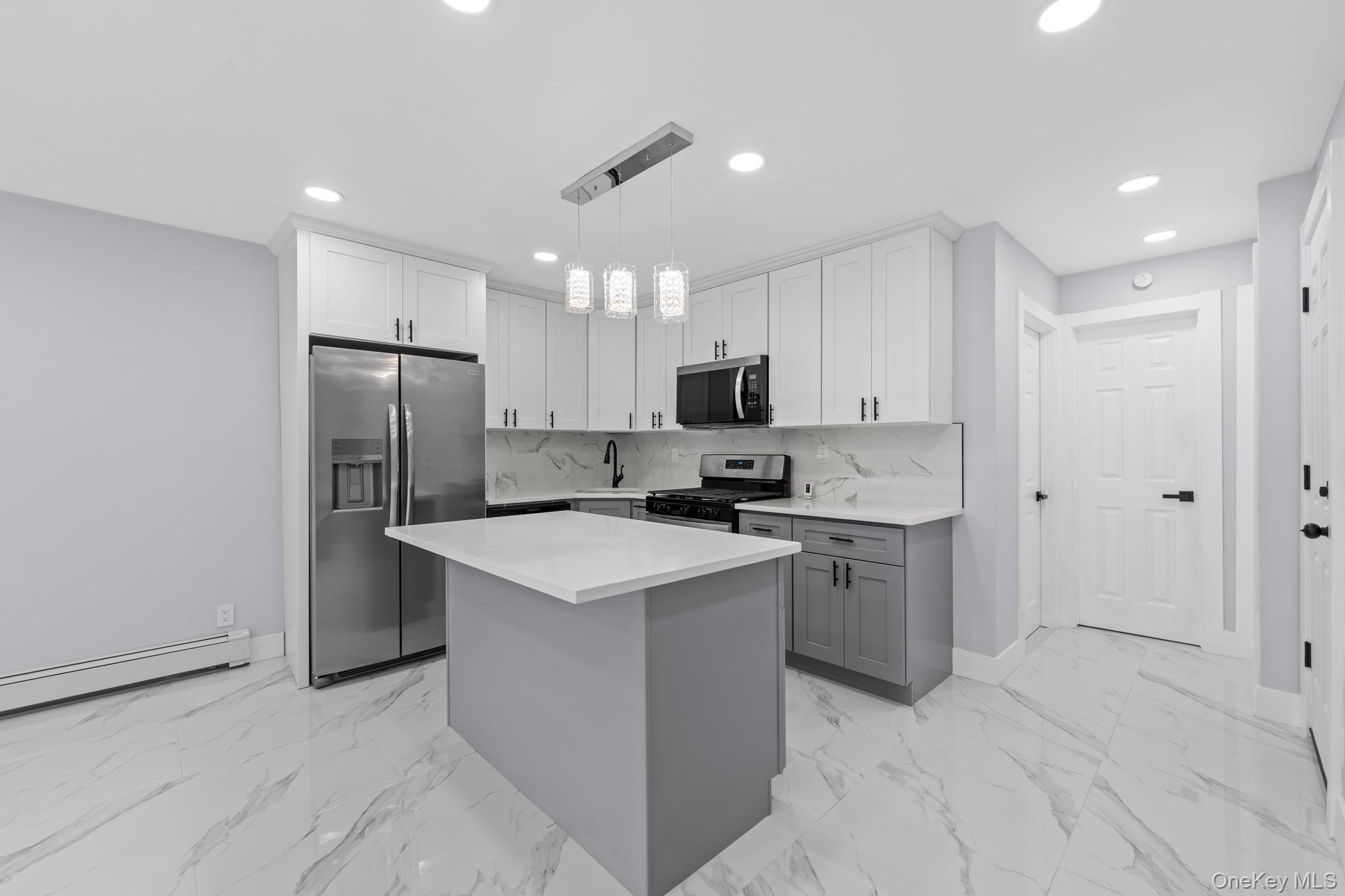 1010 Van Siclen Avenue