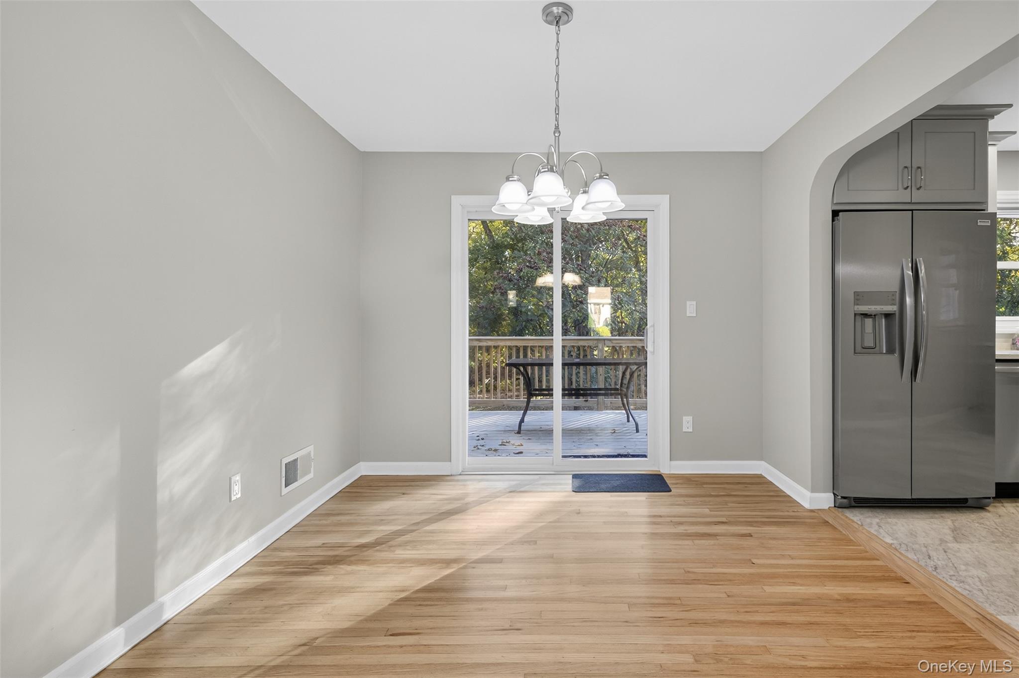 20 Jerrys Avenue