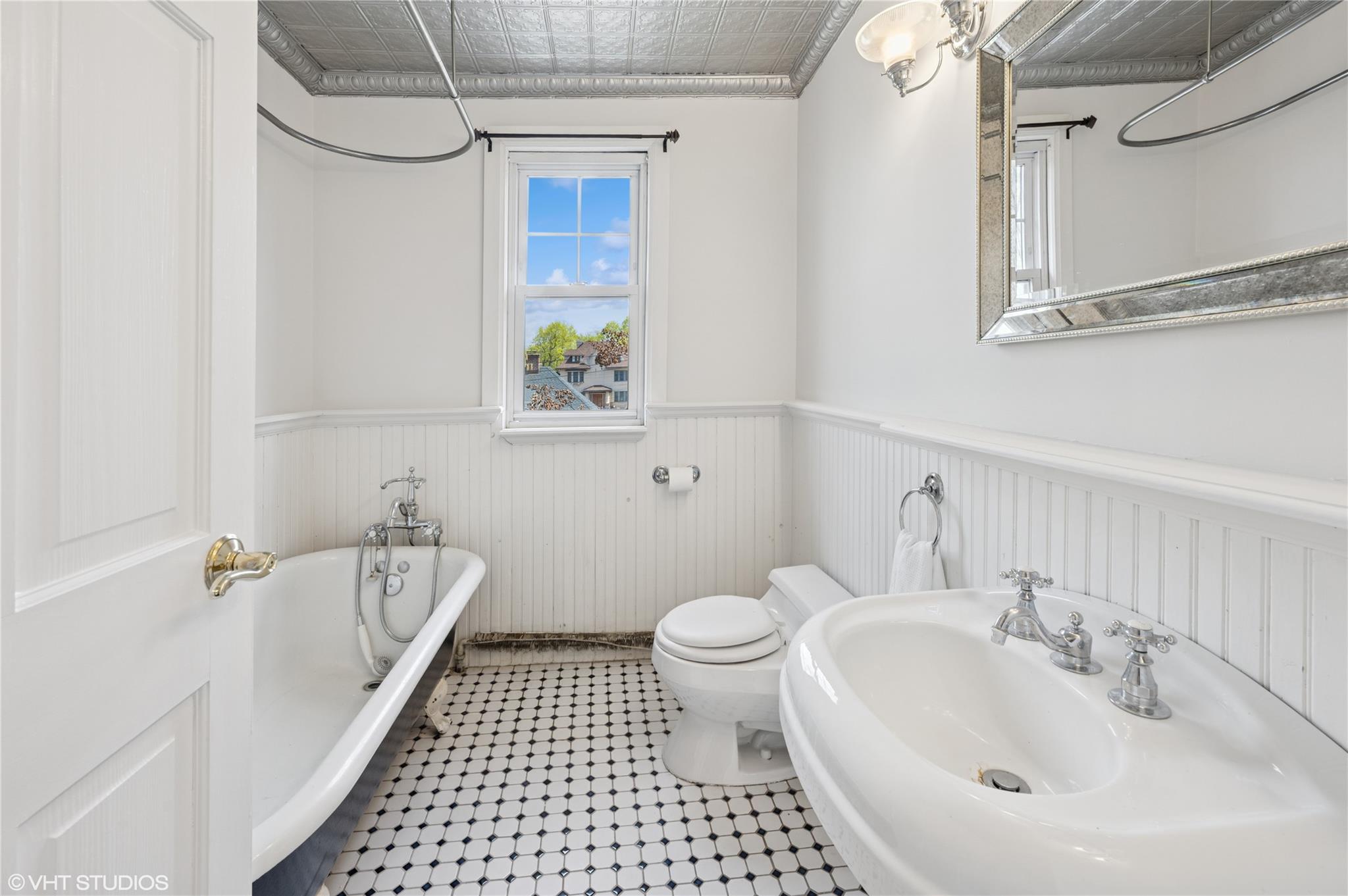 119 Cassilis Avenue, Bronxville, Florida image 14