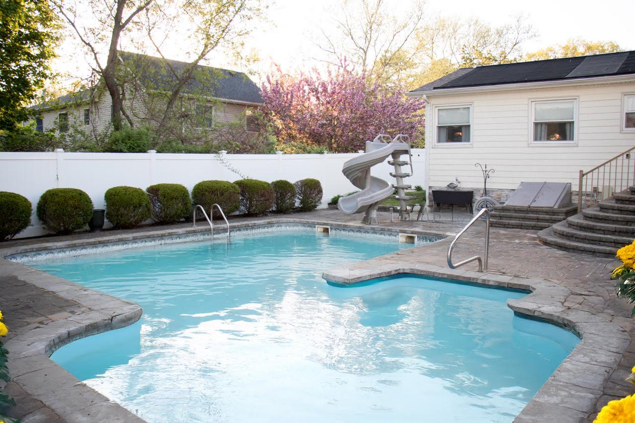 24 Akron Place, Shoreham, New York image 2