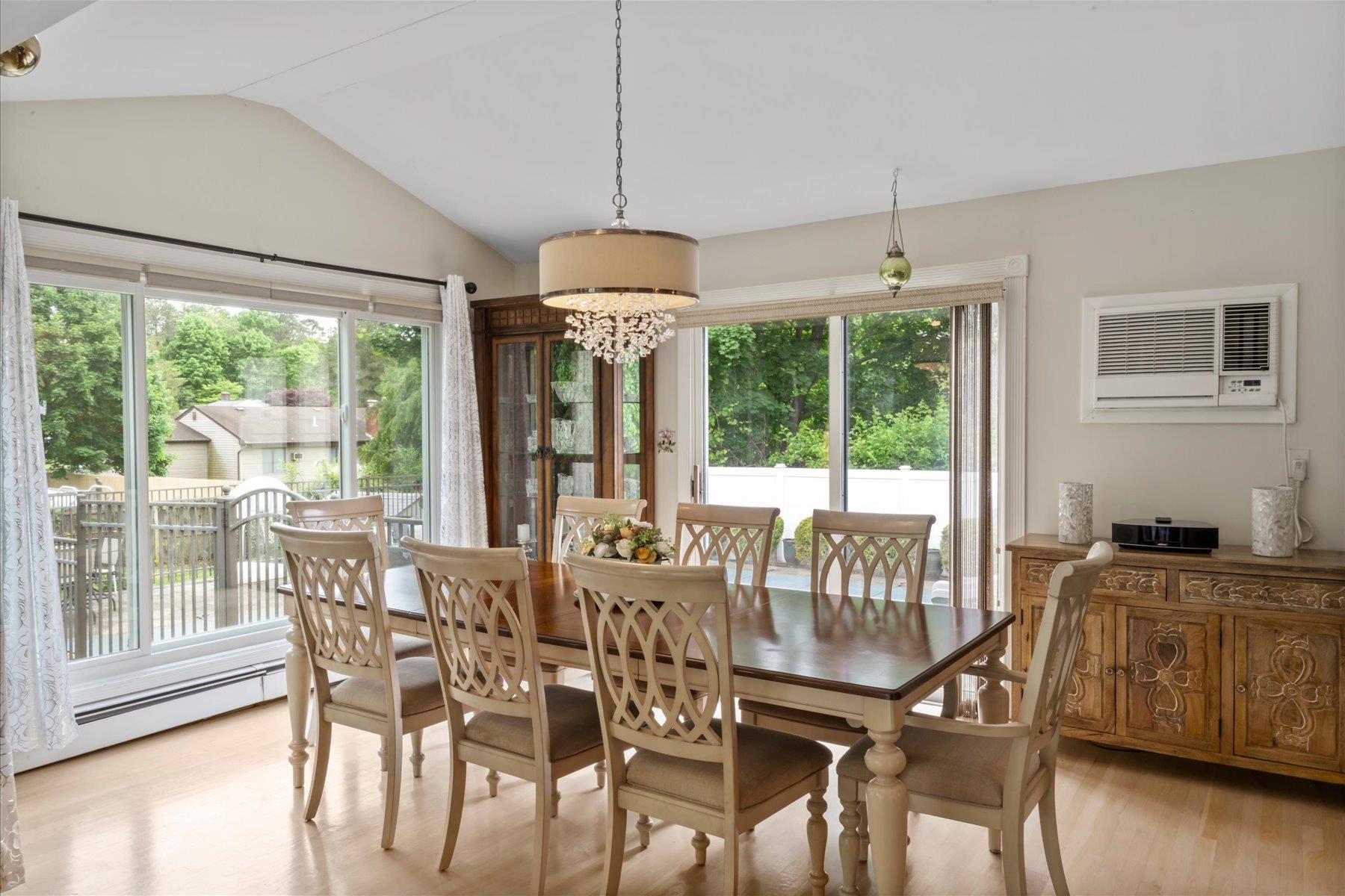 24 Akron Place, Shoreham, New York image 11