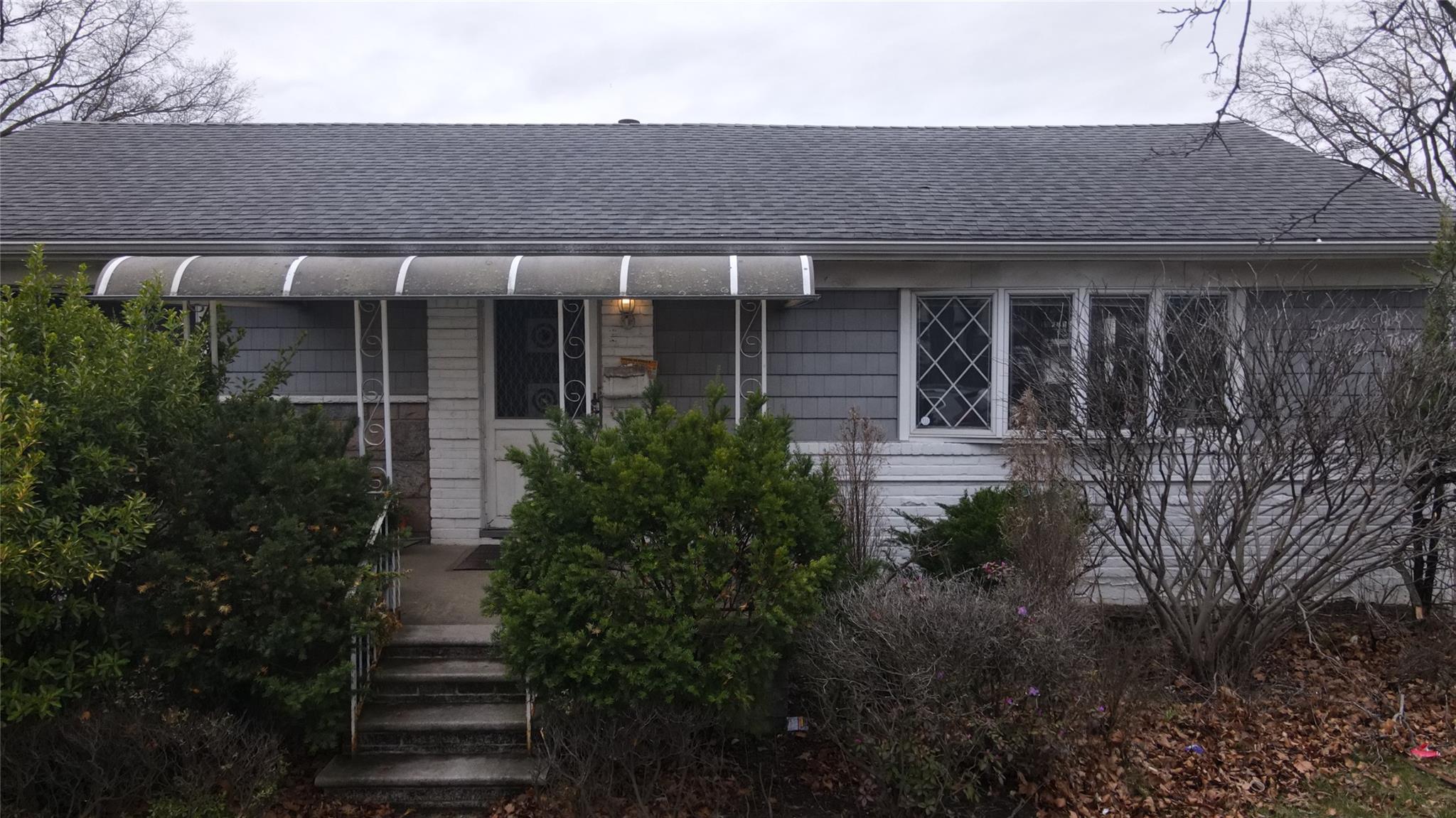 2243 Leighton Road, Elmont, New York image 25