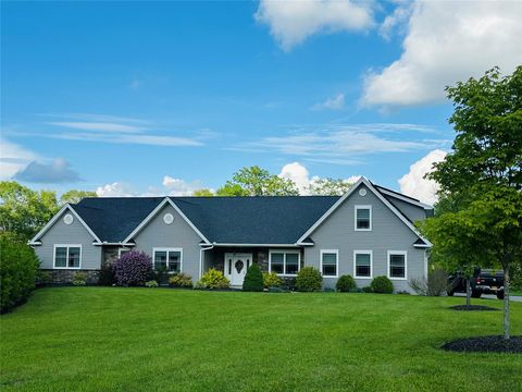 62 Freedom Road Pleasant Valley NY 12569