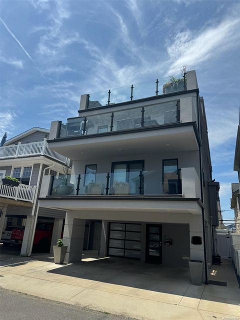 80 Illinois Avenue Long Beach NY 11561