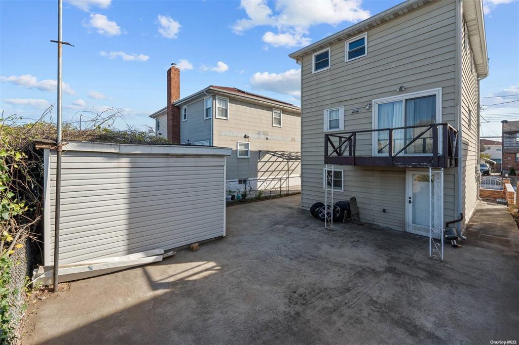 176-11 126th Ave Ave, Jamaica, New York image 2