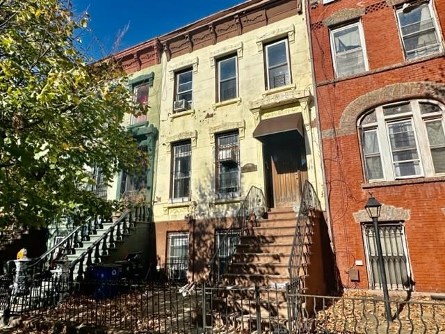 571 Macon Street, Brooklyn, New York image 1