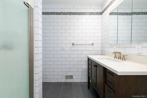 Tiny photo for 7 Ferris Lane, Poughkeepsie, NY 12601 (MLS # 918376)