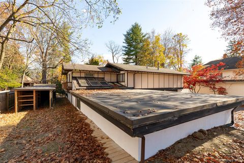 Tiny photo for 7 Ferris Lane, Poughkeepsie, NY 12601 (MLS # 918376)