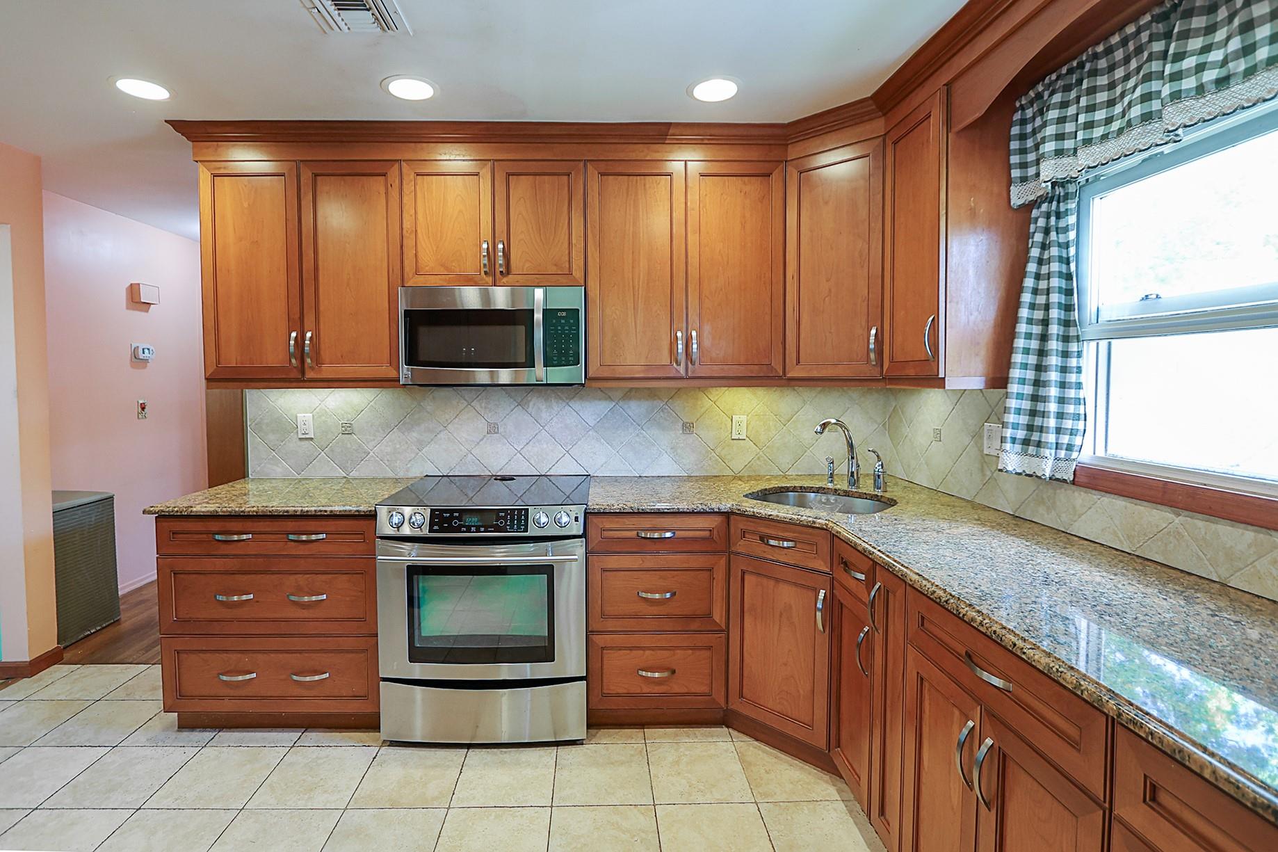 1839 Aetna Place, Merrick, New York image 15