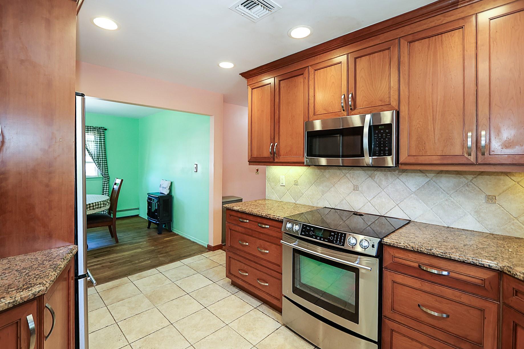 1839 Aetna Place, Merrick, New York image 16