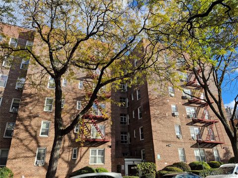 39-65 51 Street 4B Woodside NY 11377