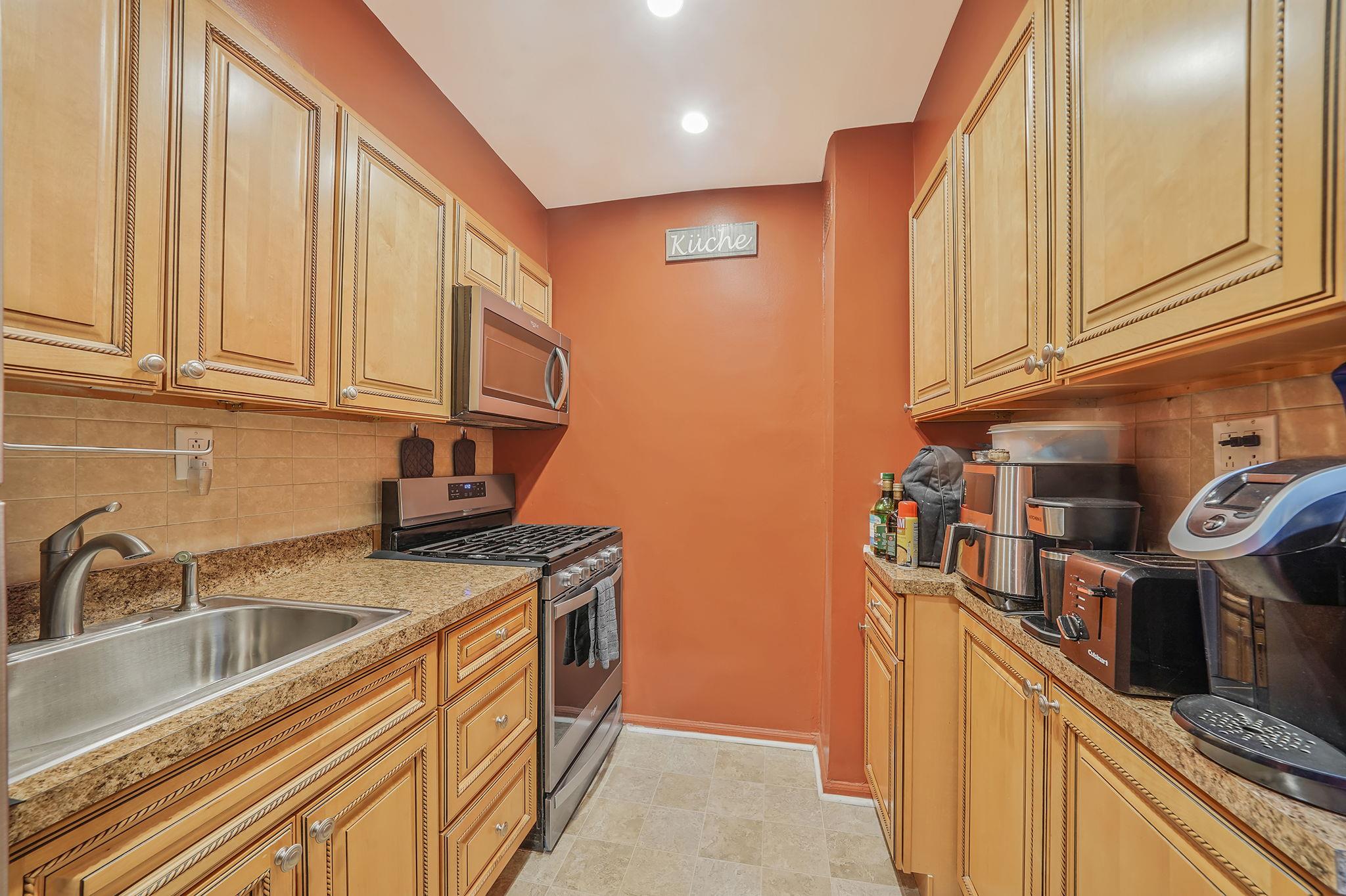 89-40 151st Avenue #5G, Howard Beach, New York image 12