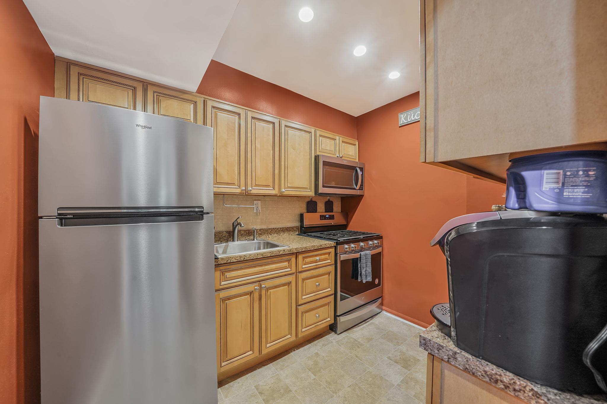89-40 151st Avenue #5G, Howard Beach, New York image 9