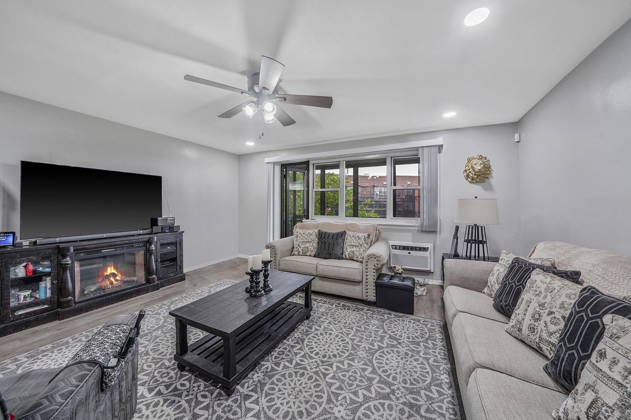 89-40 151st Avenue #5G, Howard Beach, New York image 15