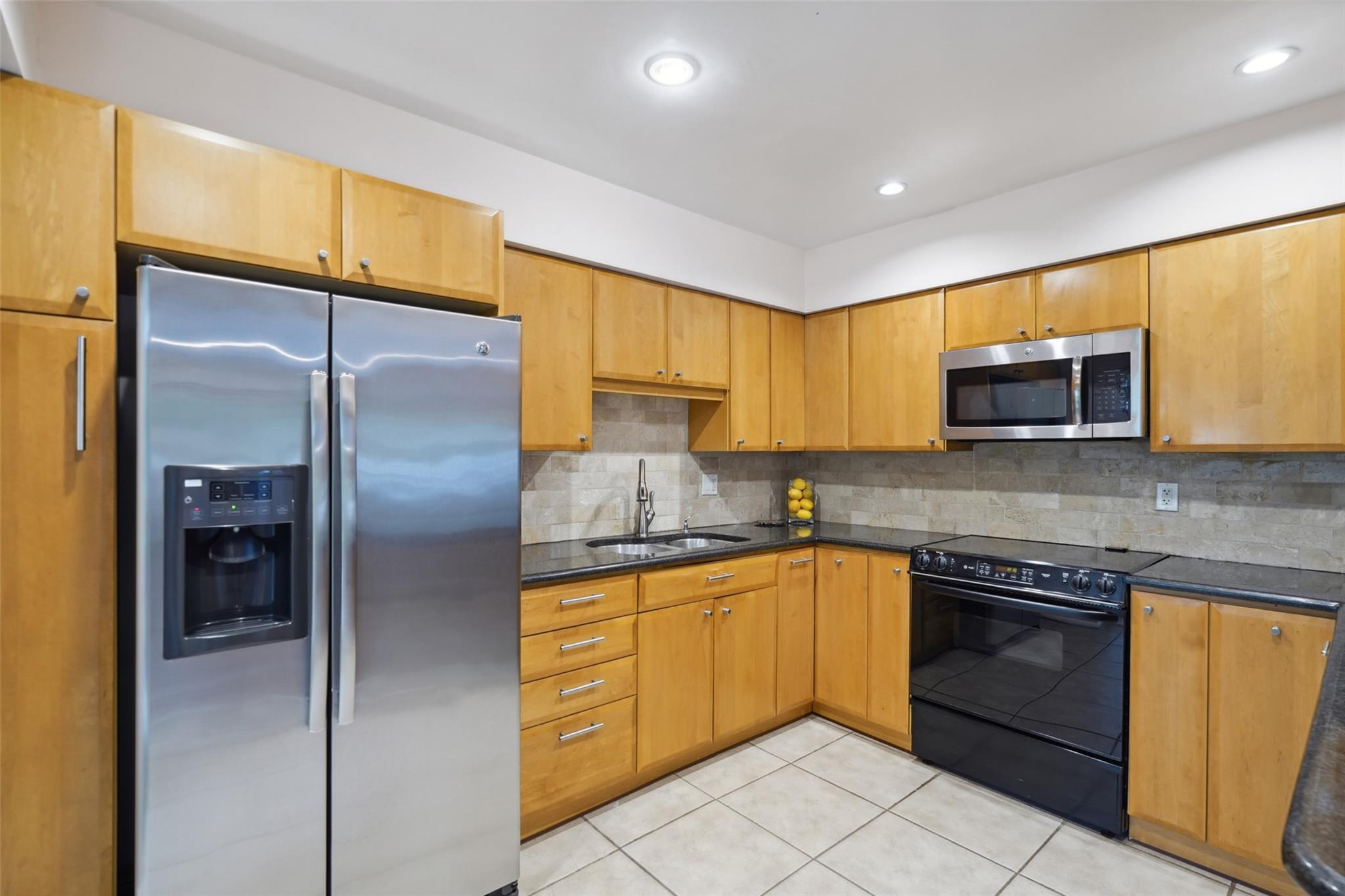 42 Westwood Circle, Irvington, New York image 6