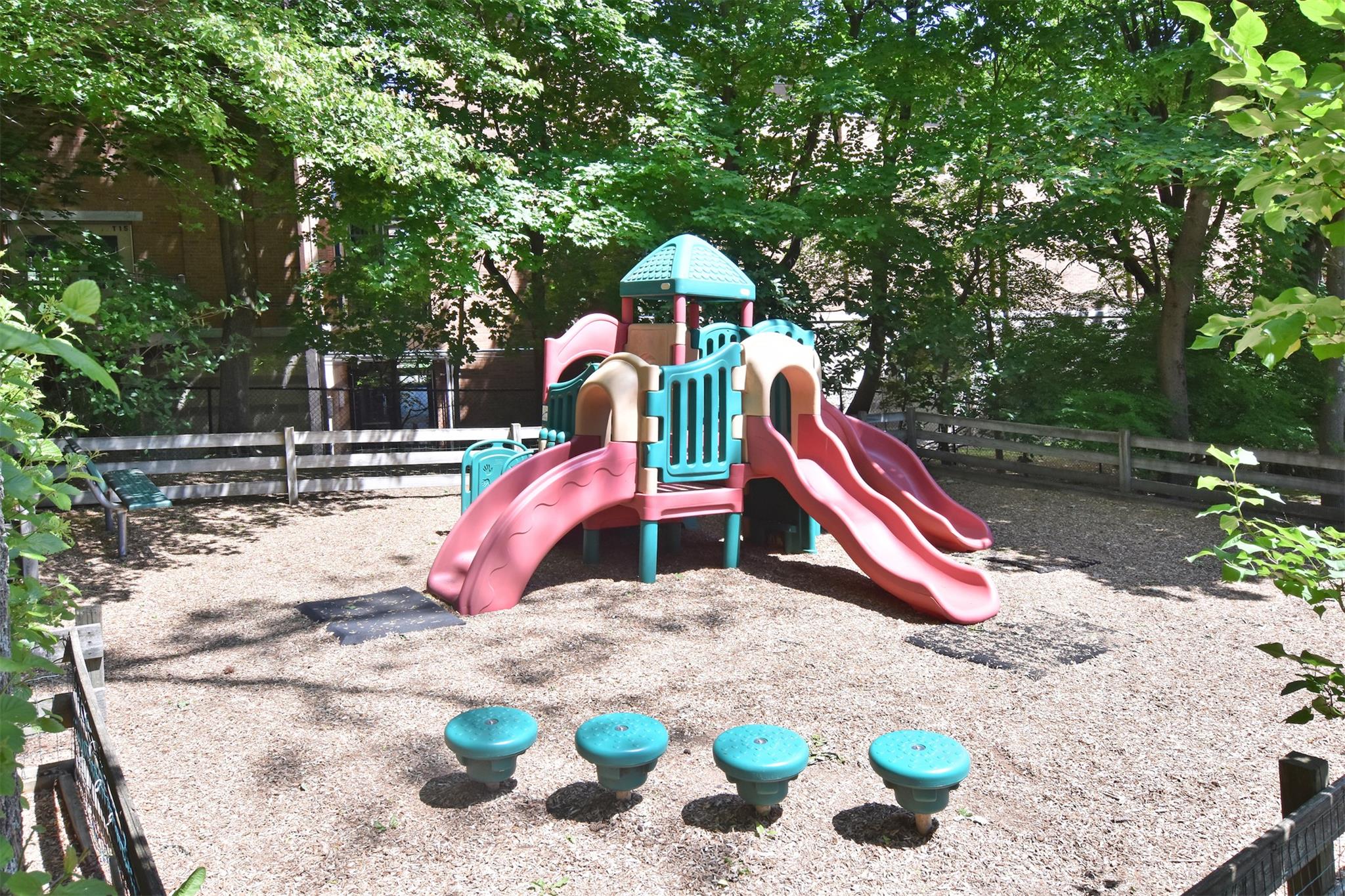 42 Westwood Circle, Irvington, New York image 18