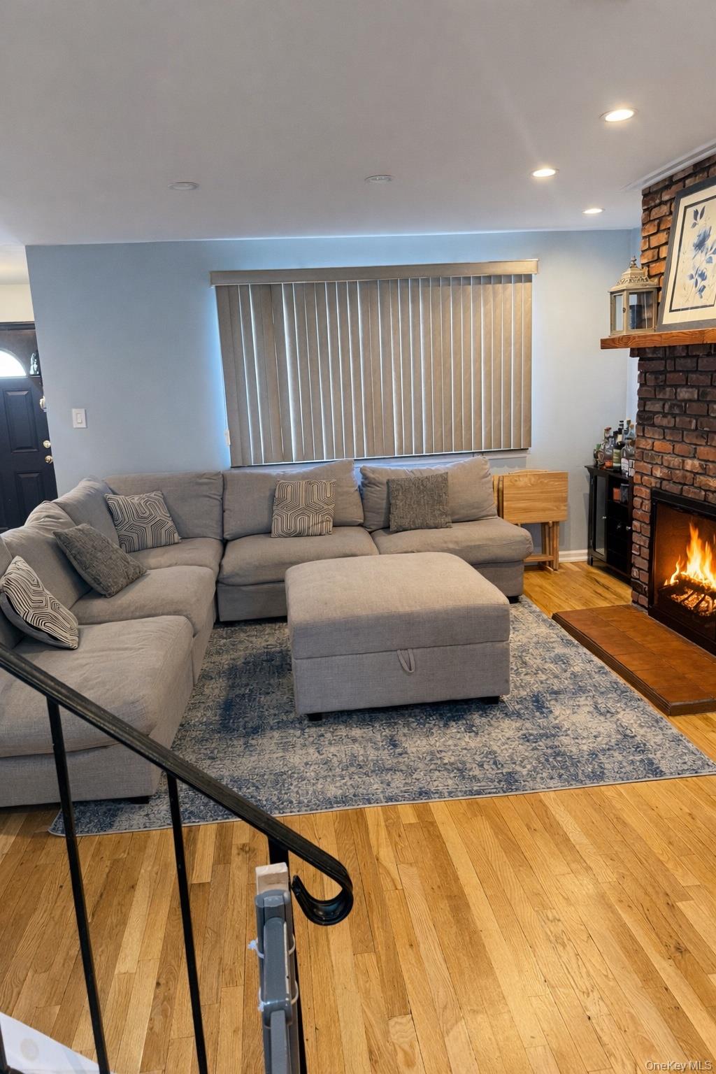 88 E Valley Stream Boulevard 9 - Photo 4