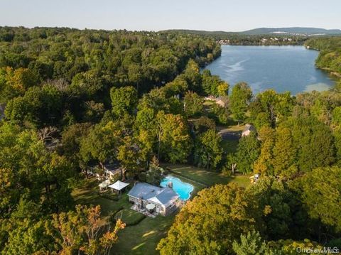 Apartment For Sale - 651 Lakes Road<br/> Monroe, NY 10950