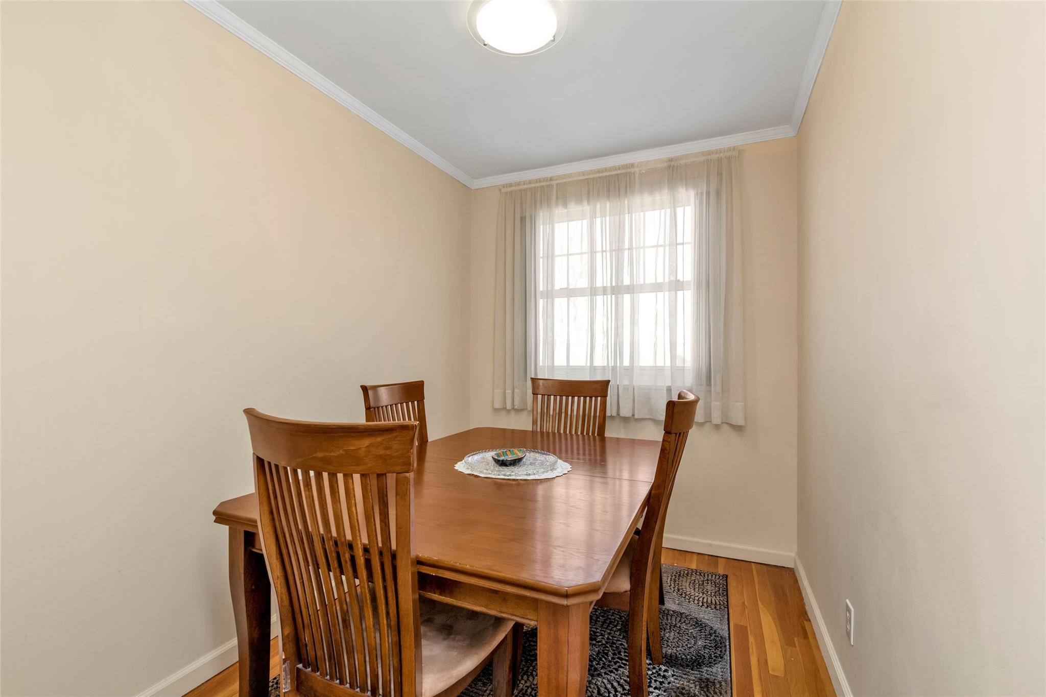 252-20 58 Avenue #2 FL, Little Neck, New York image 9