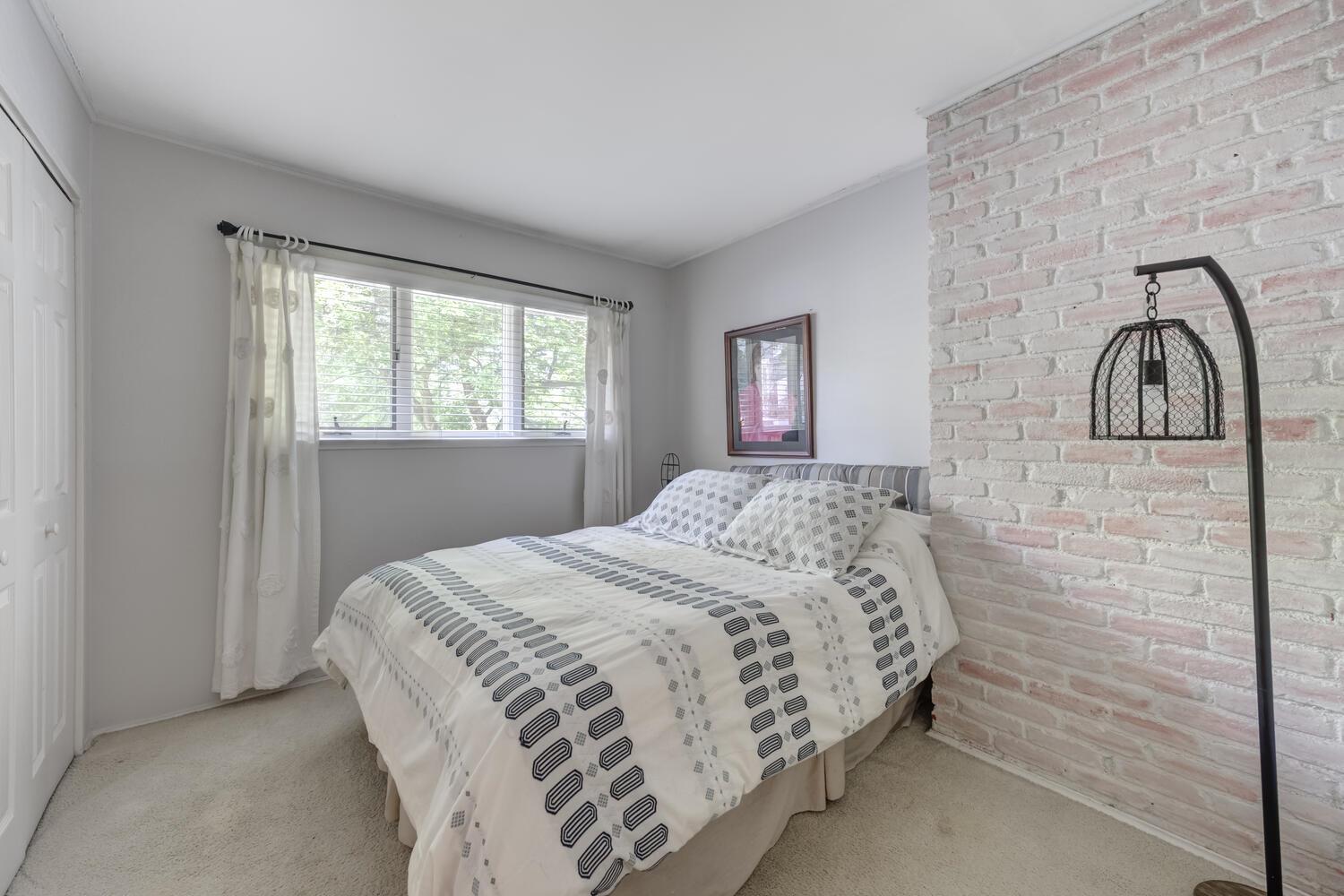 10 Falcon Place, Huntington, New York image 19
