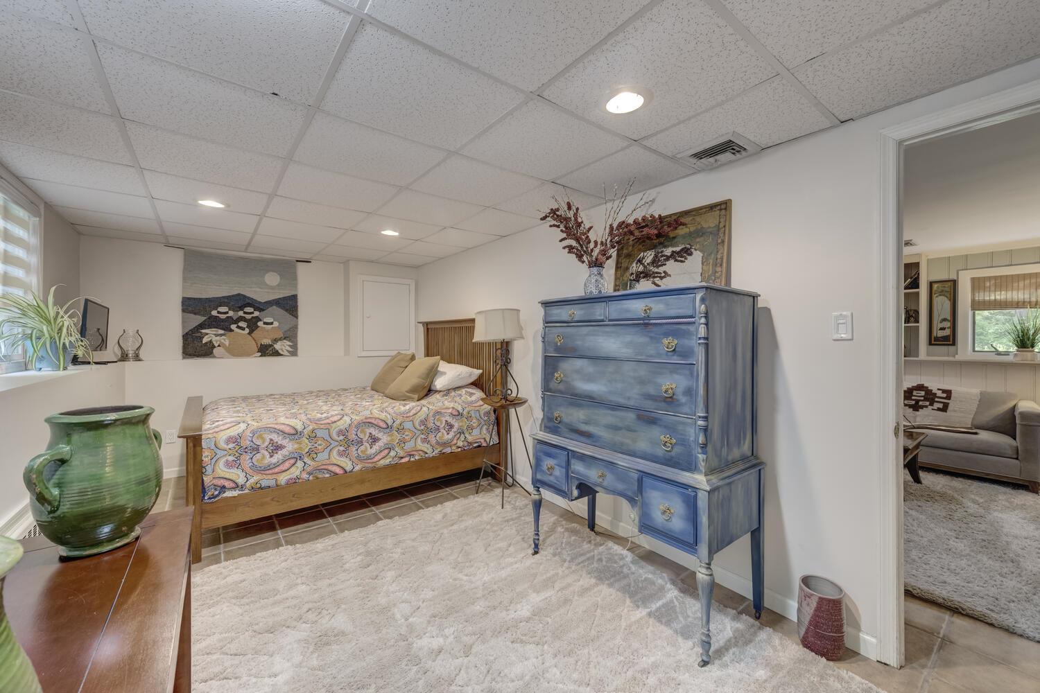 10 Falcon Place, Huntington, New York image 23